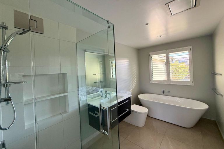 Photo of property in 8 Tahi Street, Albert Town, Wanaka, 9305