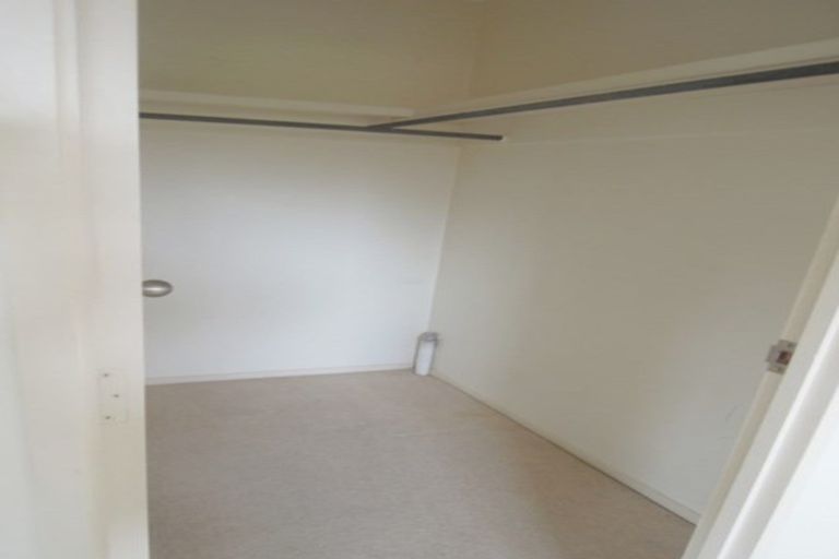 Photo of property in 1/3 Delamare Court, Sunnynook, Auckland, 0632