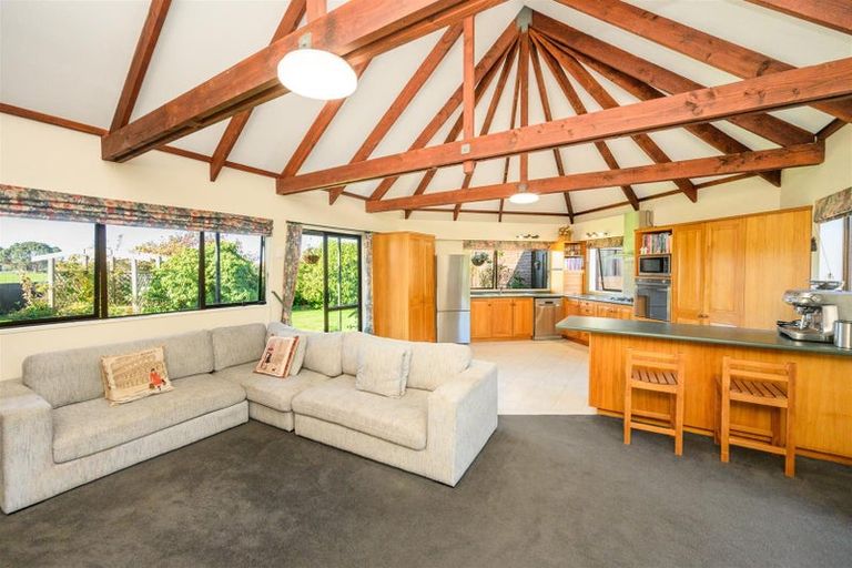 Photo of property in 14 Tennent Court, Marton, 4710