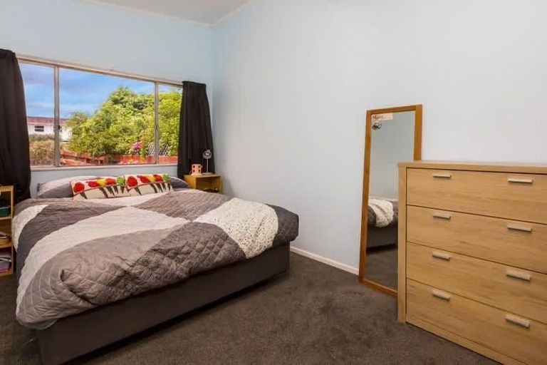 Photo of property in 1/71 Hikurangi Street, Trentham, Upper Hutt, 5018