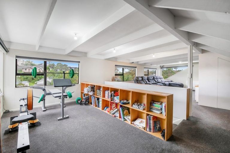 Photo of property in 43 Langton Road, Stanmore Bay, Whangaparaoa, 0932