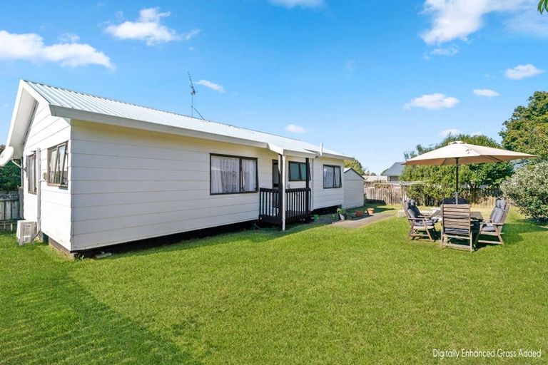 Photo of property in 7a Melleray Place, Randwick Park, Auckland, 2105