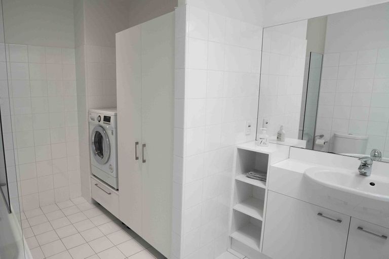 Photo of property in Kelvin House, 8d/16 The Terrace, Wellington Central, Wellington, 6011