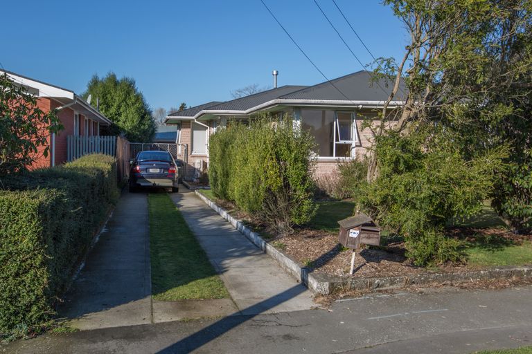 Photo of property in 4 Shaftesbury Street, Avonhead, Christchurch, 8042