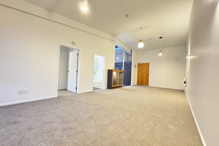 Photo of property in Elizabeth Street Chapel, 11/6 Elizabeth Street, Mount Victoria, Wellington, 6011