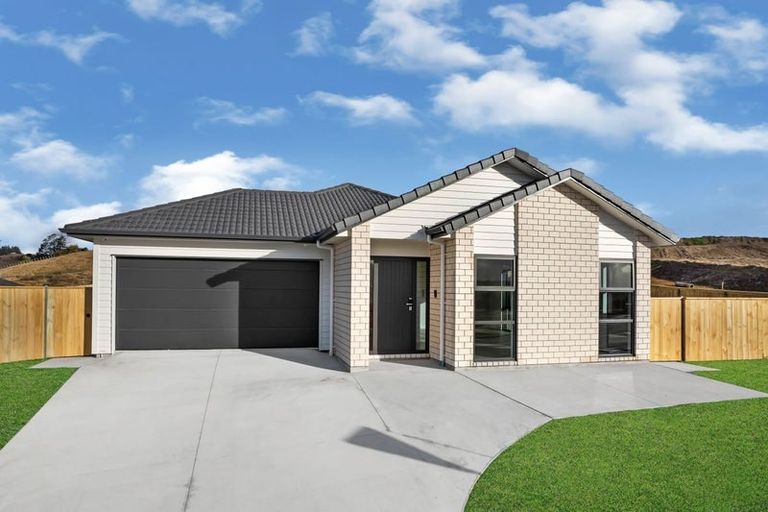 Photo of property in 2 Piedmonte Avenue, Pokeno, 2402