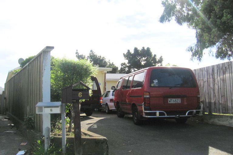 Photo of property in 6 Ash Grove, Ranui, Porirua, 5024