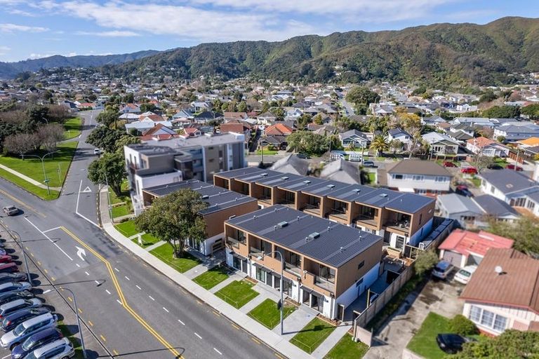 Photo of property in 16/92a Cambridge Terrace, Waterloo, Lower Hutt, 5011