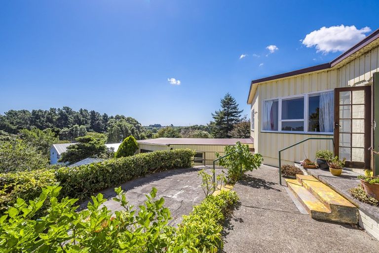 Photo of property in 72 Leinster Avenue, Raumati South, Paraparaumu, 5032