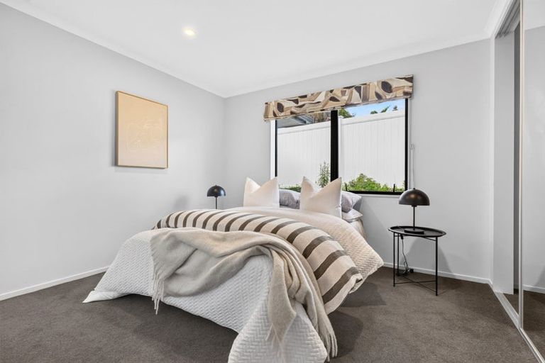 Photo of property in 20b Cambridge Road, Riverhead, 0820
