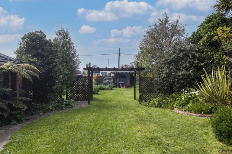 Photo of property in 407 Halswell Road, Halswell, Christchurch, 8025