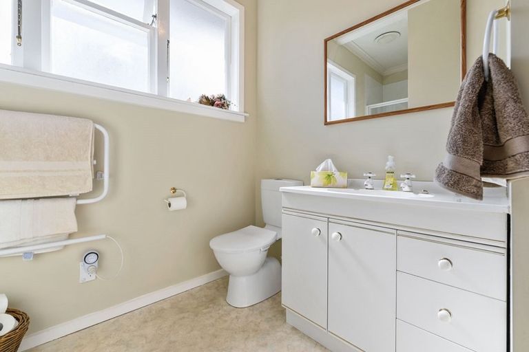 Photo of property in 17 Sophia Street, Glenholme, Rotorua, 3010