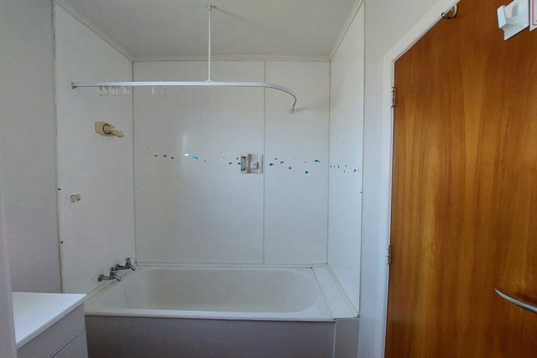 Photo of property in 164-166d Mount Wellington Highway, Mount Wellington, Auckland, 1060