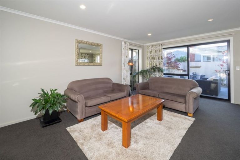Photo of property in 16 Johnstone Street, Tinwald, Ashburton, 7700