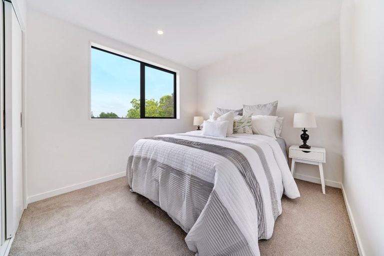 Photo of property in 8/60 Yeovil Road, Te Atatu Peninsula, Auckland, 0610