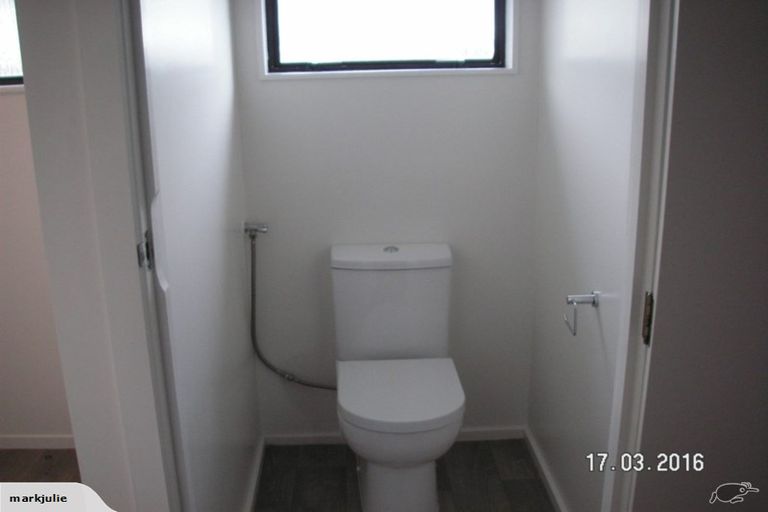 Photo of property in 2/41 Manson Street, Terrace End, Palmerston North, 4410