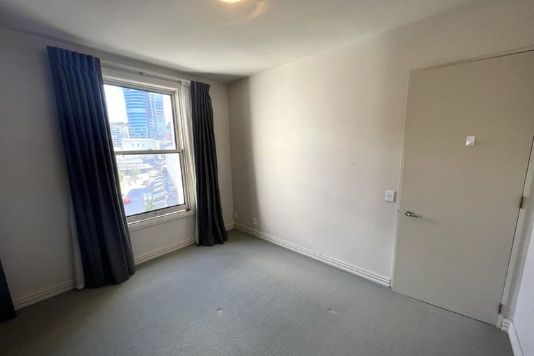 Photo of property in Columbia Apartments, 14/32 Cuba Street, Te Aro, Wellington, 6011