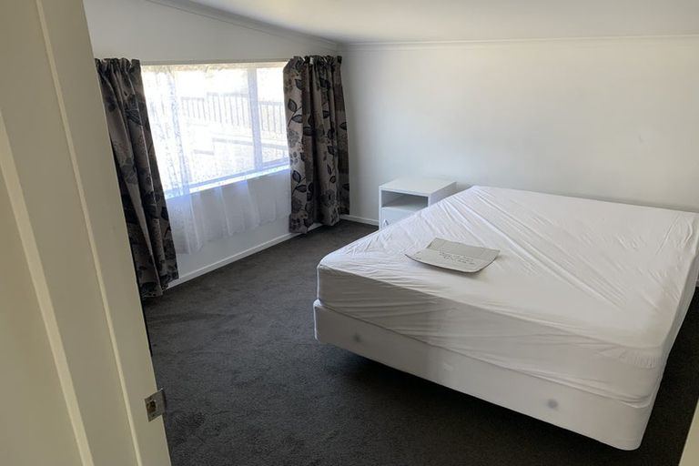 Photo of property in 12 Forth Street, North Dunedin, Dunedin, 9016