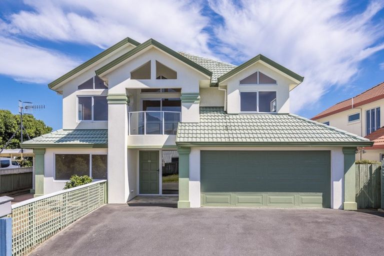 Photo of property in 333 Rosetta Road, Raumati Beach, Paraparaumu, 5032