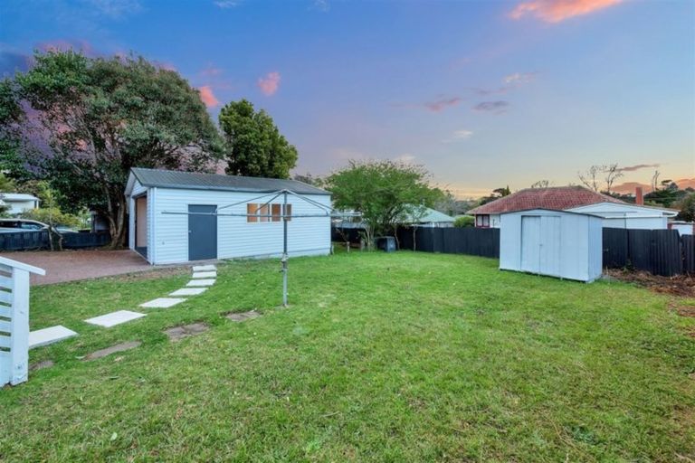 Photo of property in 7 Serjeant Street, Henderson, Auckland, 0612
