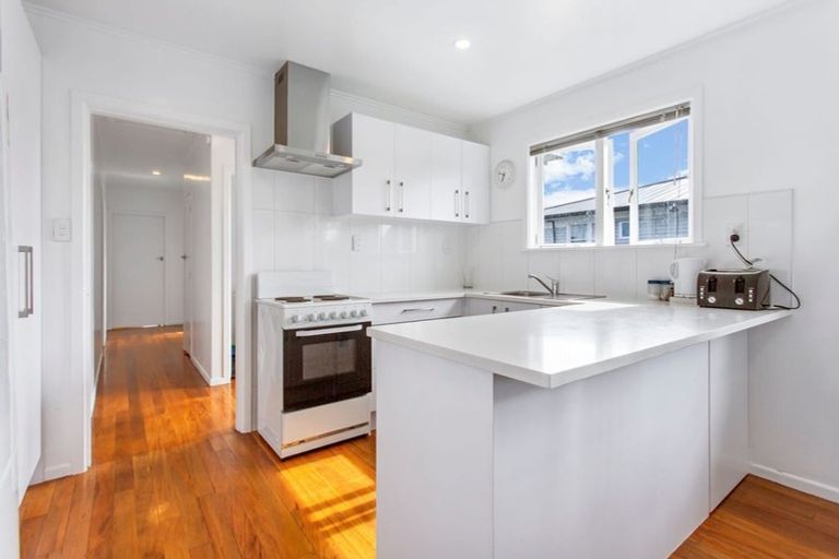 Photo of property in 5 Glenburn Place, Papakura, 2110