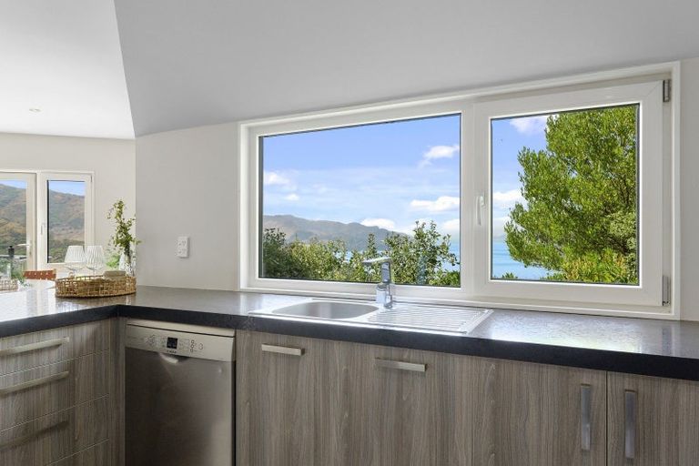 Photo of property in 15 Bay Heights, Governors Bay, Lyttelton, 8971