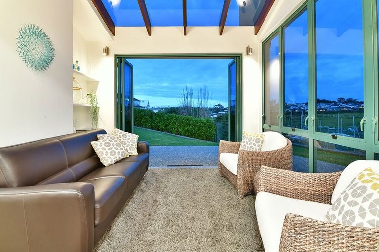 Photo of property in 78 Voyager Drive, Gulf Harbour, Whangaparaoa, 0930