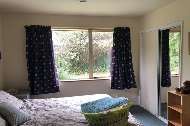 Photo of property in 77 Kotuku Crescent, Woolston, Christchurch, 8023