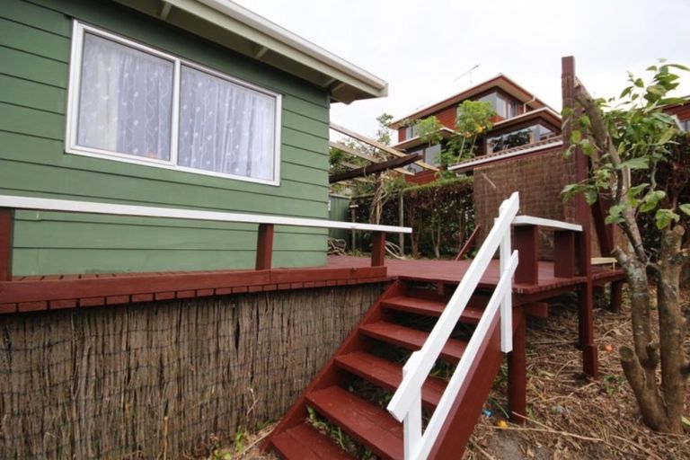 Photo of property in 9 Sunlight Promenade, Snells Beach, 0920