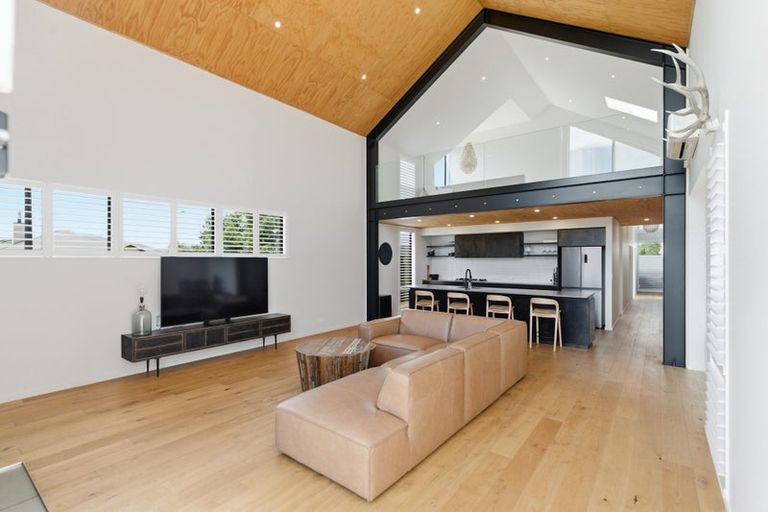 Photo of property in 70 Ledbury Drive, Rolleston, 7615