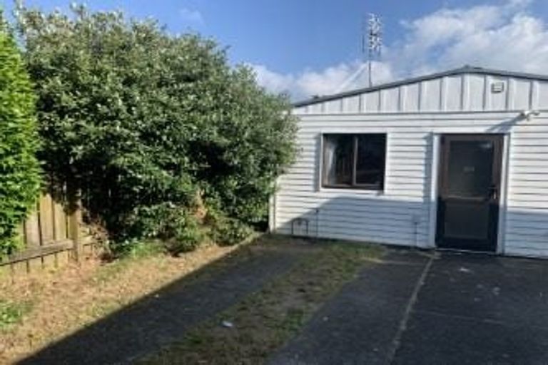 Photo of property in 6 O'connell Street, Manurewa, Auckland, 2102