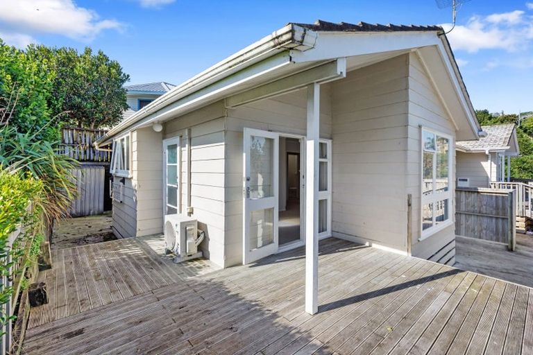 Photo of property in 20b Waitaha Road, Welcome Bay, Tauranga, 3112