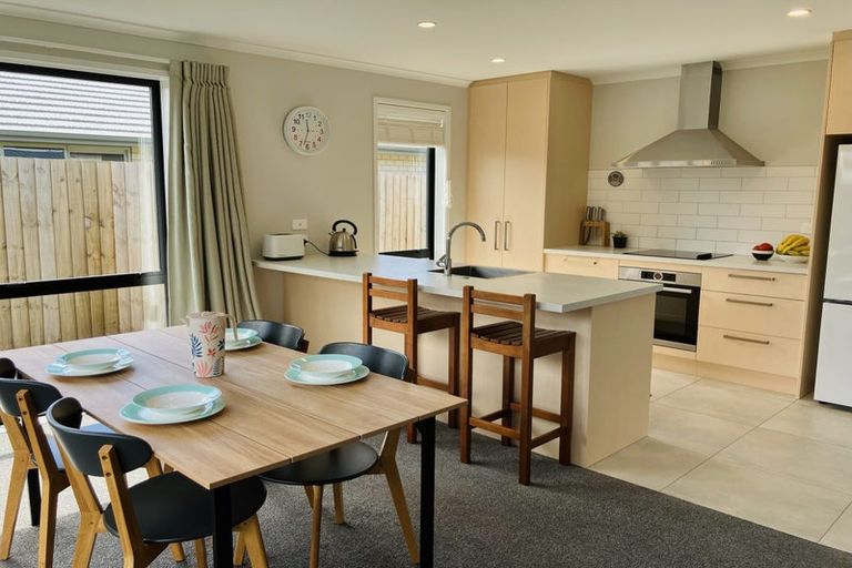 Photo of property in 27 Nicolau Avenue, Rolleston, 7615