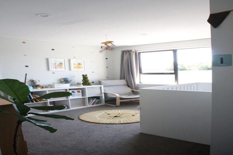 Photo of property in 172 Beach Road, North New Brighton, Christchurch, 8083
