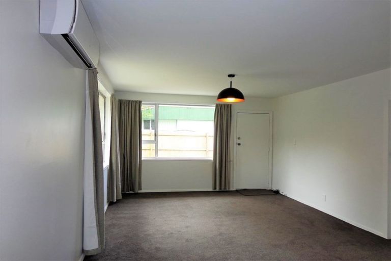 Photo of property in 2/93 Springfield Road, St Albans, Christchurch, 8014