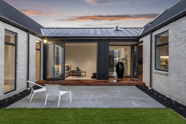 Photo of property in 14 Ross Road, Tariki, Stratford, 4390