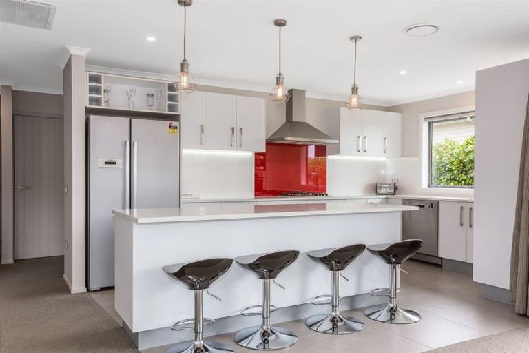 Photo of property in 27 John Burke Drive, Aotea, Porirua, 5024