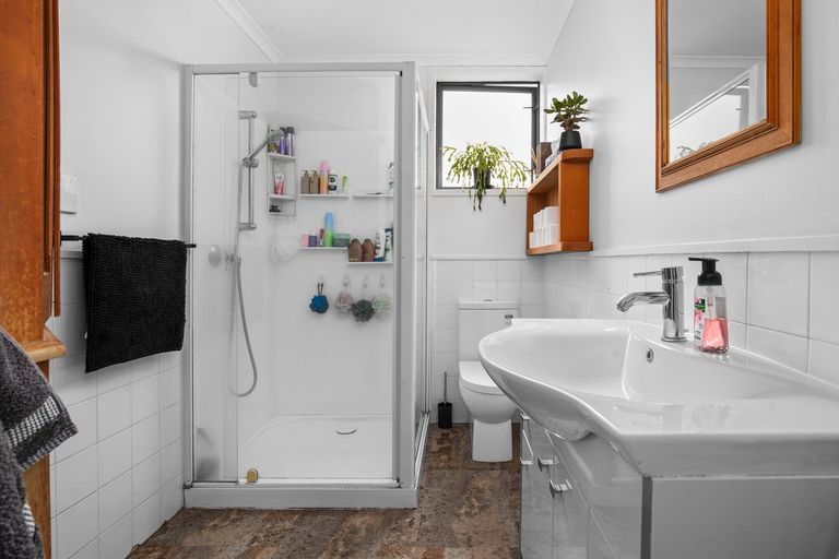 Photo of property in 249 Letts Gully Road, Letts Gully, Alexandra, 9393