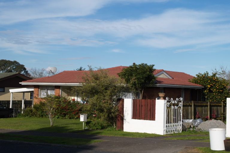 Photo of property in 8 Cottingham Crescent, Mangere East, Auckland, 2024