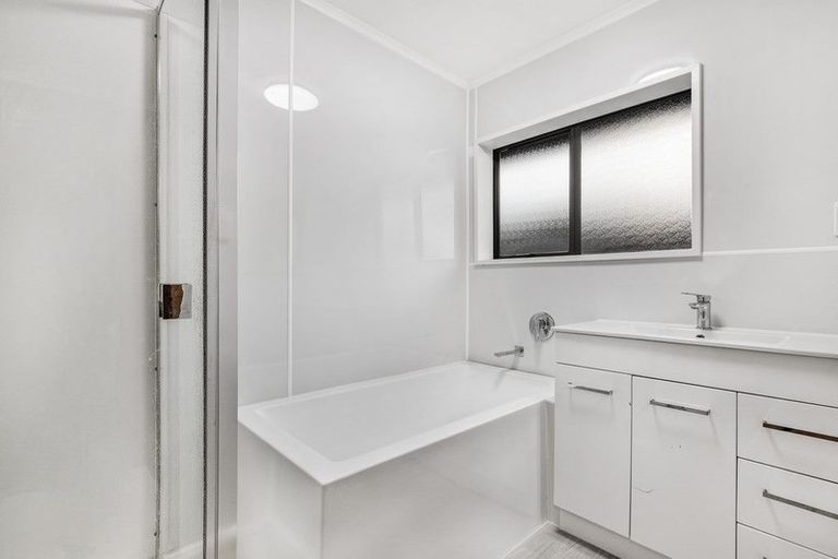 Photo of property in 208 Victoria Street West, Pukekohe, 2120