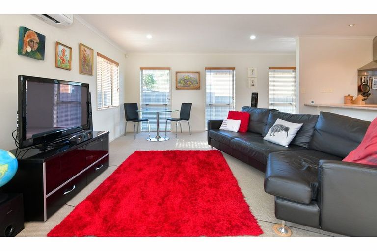 Photo of property in 69b Riverside Road, Orewa, 0931
