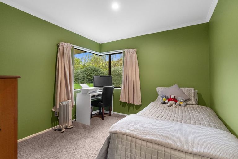 Photo of property in 70 Joblins Road, Levin, 5571