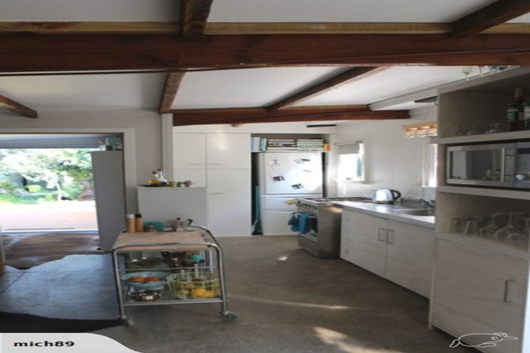 Photo of property in 124 North Shore Road, Eskdale, Napier, 4182