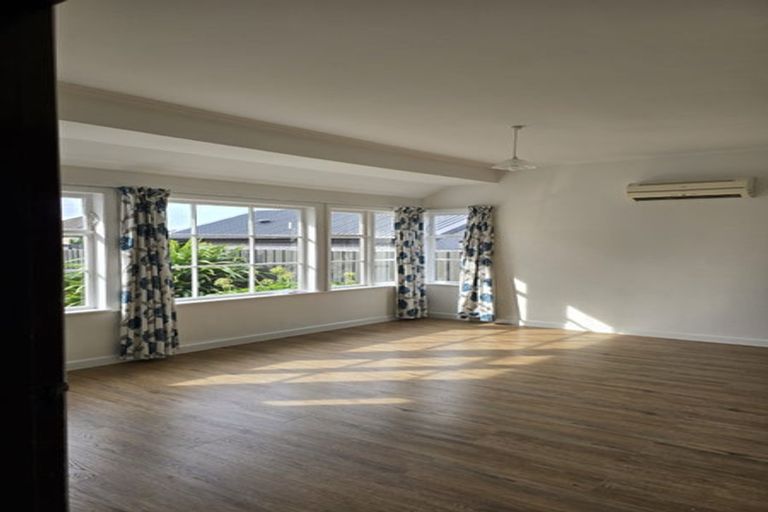 Photo of property in 125 Elizabeth Street, Riccarton, Christchurch, 8041