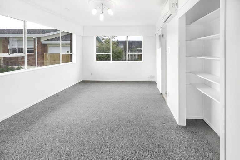 Photo of property in 50c Braid Road, St Andrews, Hamilton, 3200