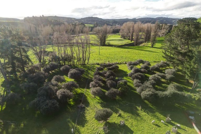 Photo of property in 57 Makirikiri Valley Road, Upokongaro, Whanganui, 4575