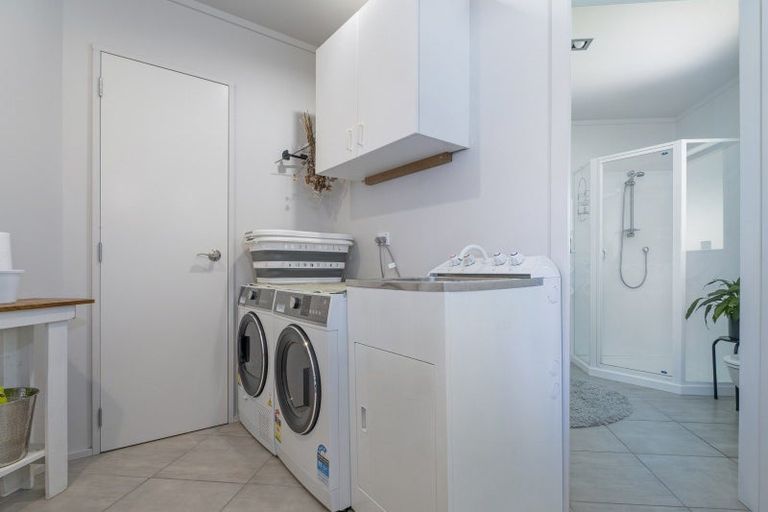 Photo of property in 102 South Highway East, Whitianga, 3510