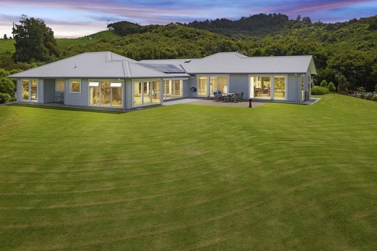 Photo of property in 101 Monowai Road, Wainui, Silverdale, 0994