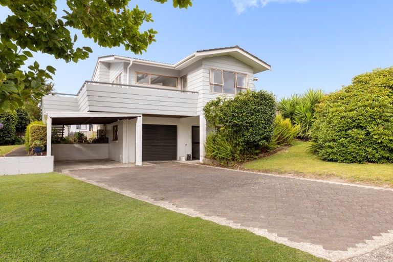 Photo of property in 27 Hookey Drive, Te Puke, 3119