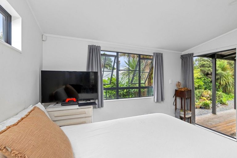 Photo of property in 49 Matakana Valley Road, Matakana, Warkworth, 0985